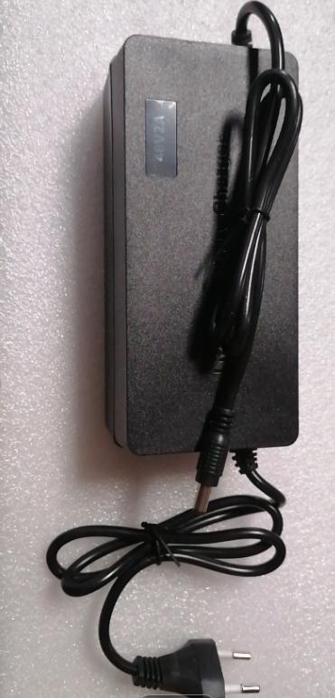 Charger 3AH for engine pro